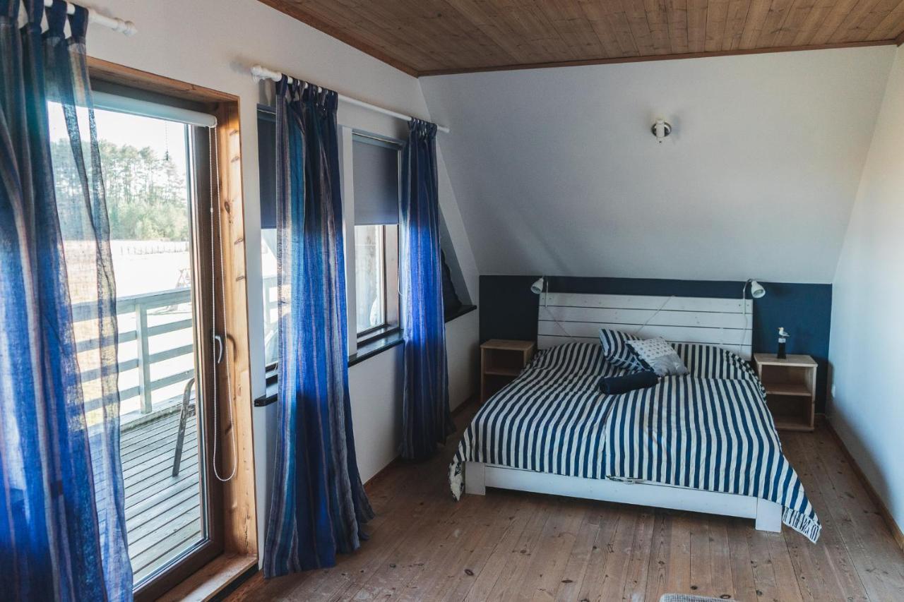 Tiiupesa Guest House Hellamaa  Ngoại thất bức ảnh